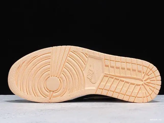 Rep High 1 Retro Crimson Tint Air 555088-081 Jordan Black 0406